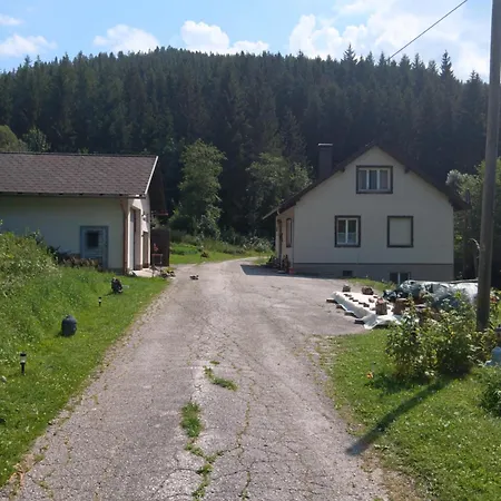 Urlaub Am Bauernhof Nyaraló Trattenbach